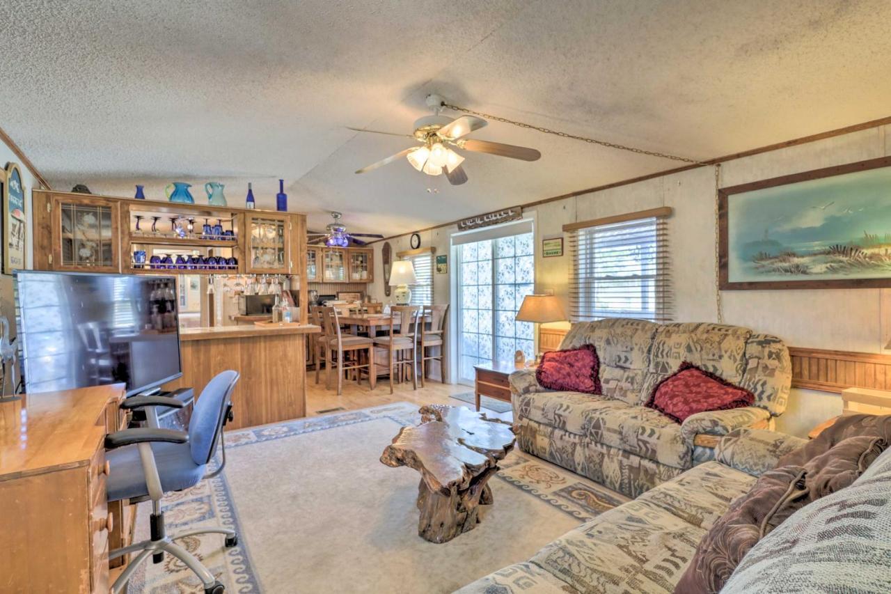 Quaint Chincoteague Island Hideaway With 2 Porches! Villa Exteriör bild