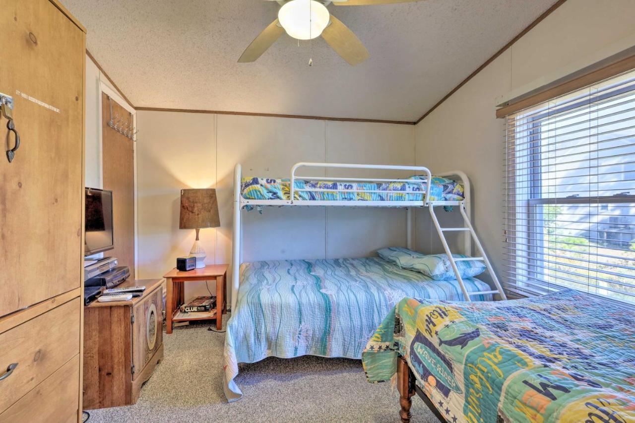 Quaint Chincoteague Island Hideaway With 2 Porches! Villa Exteriör bild