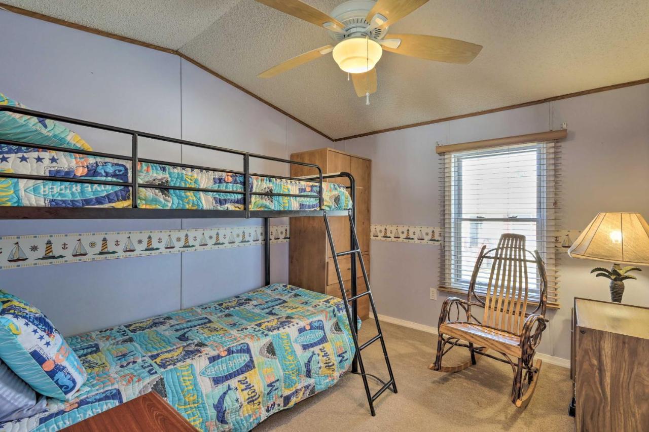 Quaint Chincoteague Island Hideaway With 2 Porches! Villa Exteriör bild