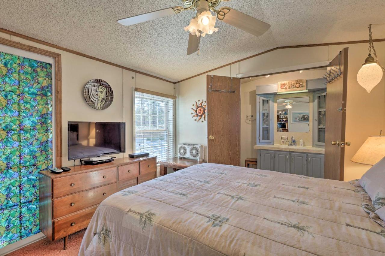 Quaint Chincoteague Island Hideaway With 2 Porches! Villa Exteriör bild